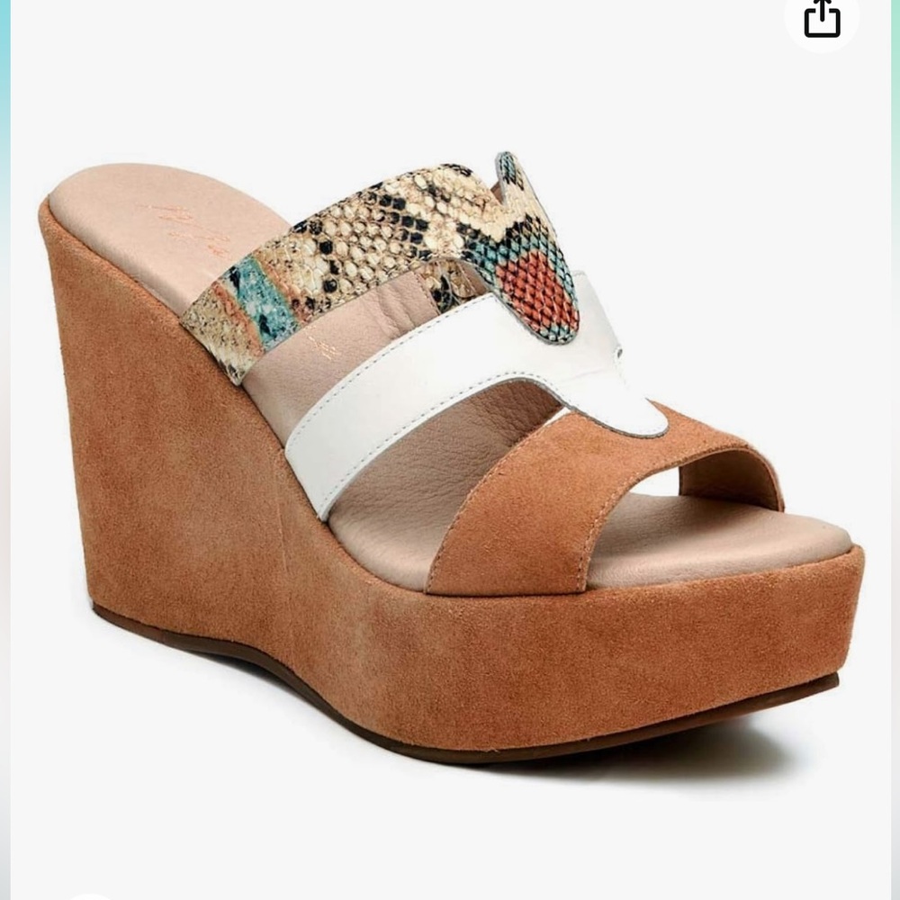 Matisse Wedge Tan, Brown, White, Snakeskin Pattern